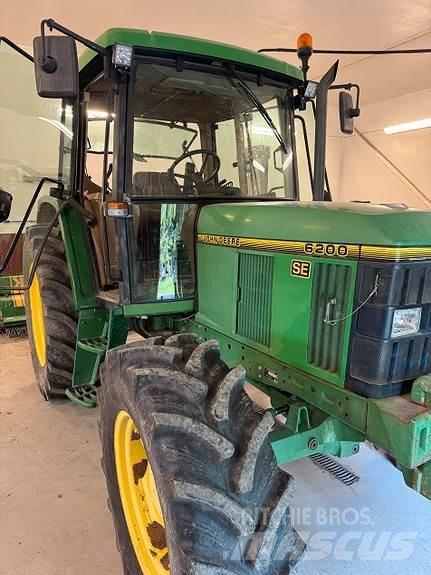 John Deere 6200 SE الجرارات