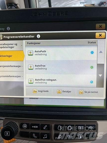 John Deere 6250R الجرارات