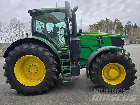 John Deere 6250R الجرارات