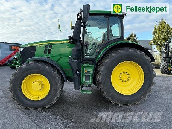 John Deere 6250R الجرارات