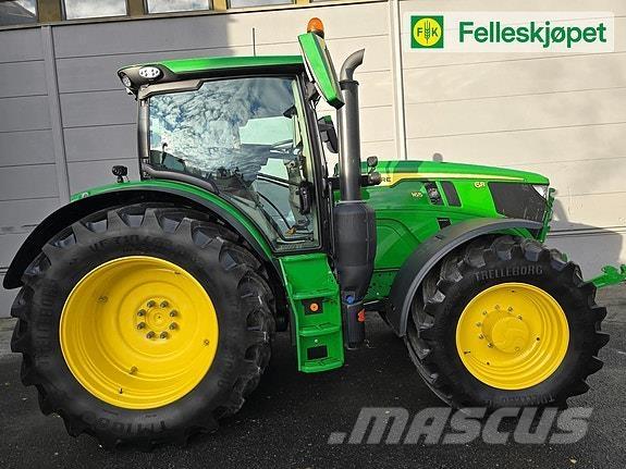 John Deere 6R 165 الجرارات