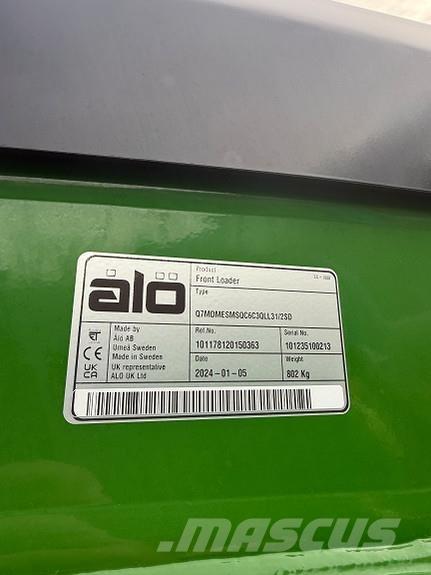 John Deere 6R 250 الجرارات