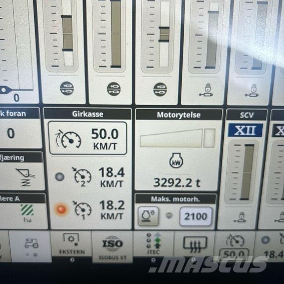 John Deere 6R 250 الجرارات