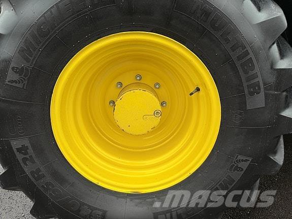 John Deere 6R150 الجرارات