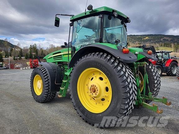John Deere 7720 الجرارات