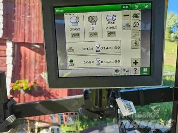 John Deere C441R محزمات مستديرة
