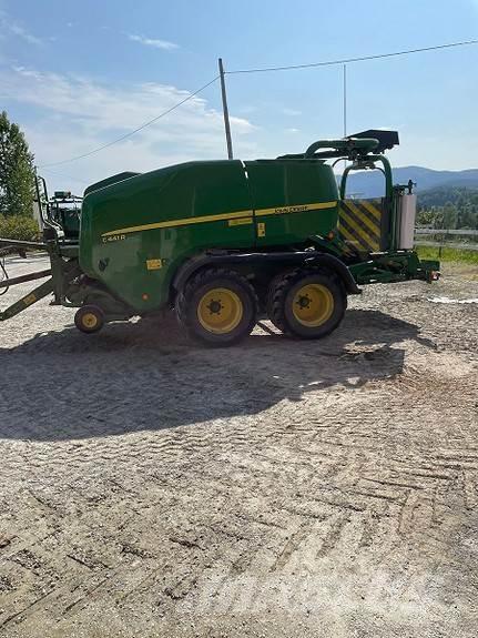 John Deere C441R معدات أخرى لحصاد العلف
