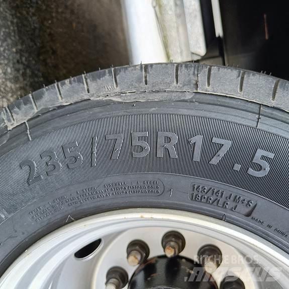 JPM LL22T مقطورات للأغراض العامة