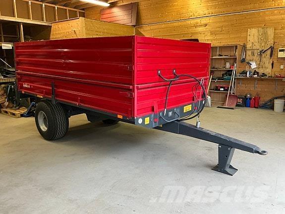 Junkkari J5 ماكينات الطرق والجليد الأخرى