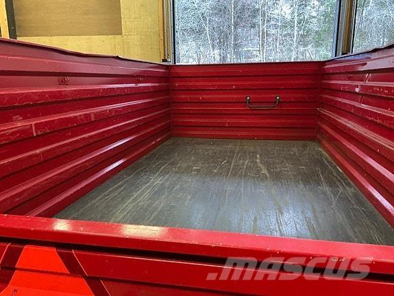 Junkkari J5 ماكينات الطرق والجليد الأخرى