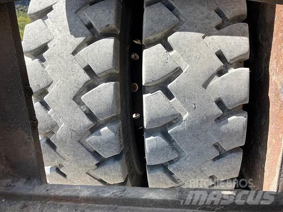 Kalmar DCD 150-12 شاحنات الديزل