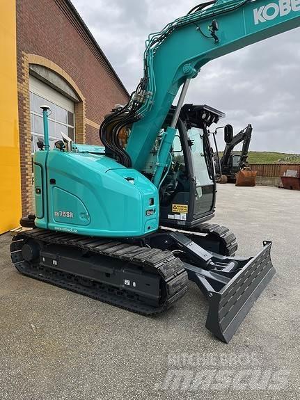 Kobelco SK75R-7 حفارات زحافة
