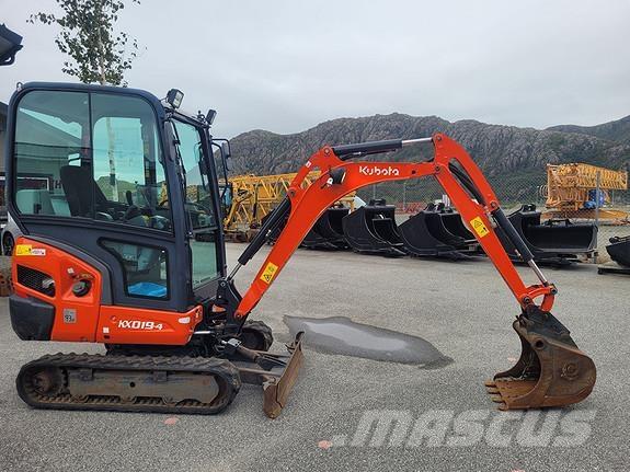 Kubota KX019-4 حفارات صغيرة أقل من 7 طن (حفارات صغيرة)