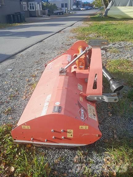 Kuhn BKE 180 معدات أخرى لحصاد العلف