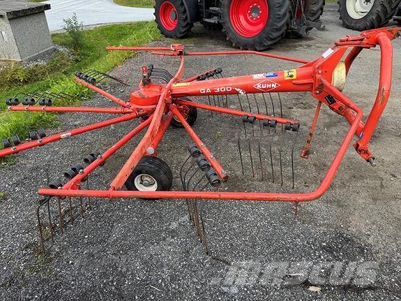 Kuhn GA300GM معدات أخرى لحصاد العلف