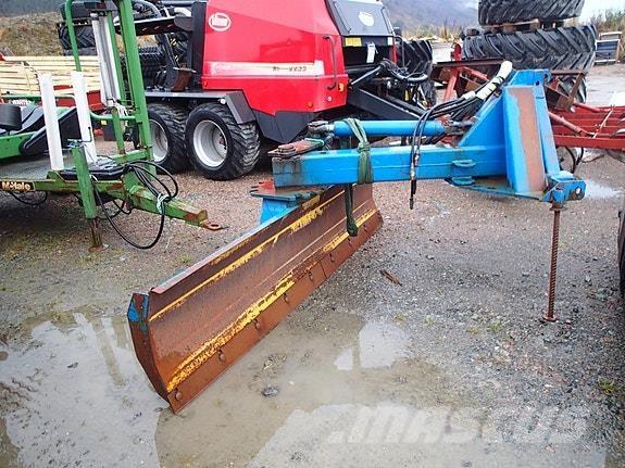 Lilleseth 2,5 m حراثات ونصول الجليد