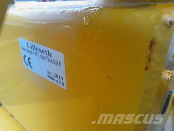 Lilleseth 300 ماكينات الطرق والجليد الأخرى