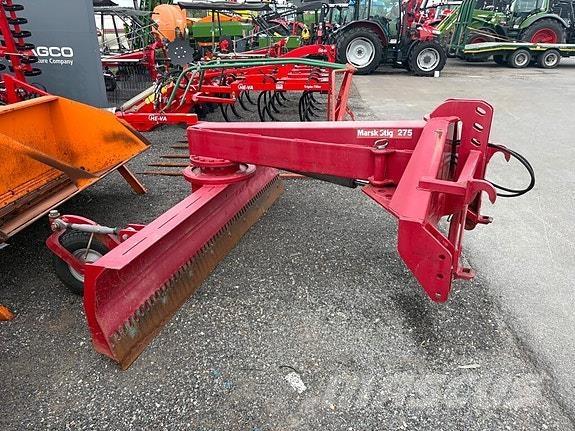 Marsk Stig 275 ماكينات الطرق والجليد الأخرى