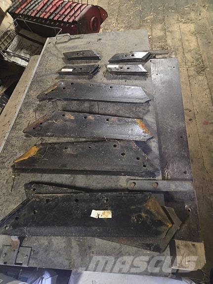 Maschio  محاريث عكسية