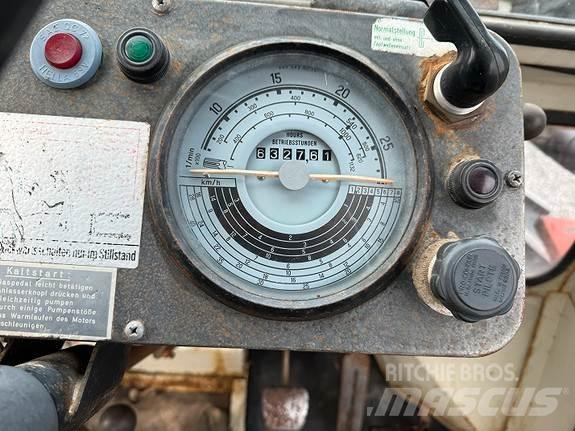MB Trac 800 الجرارات