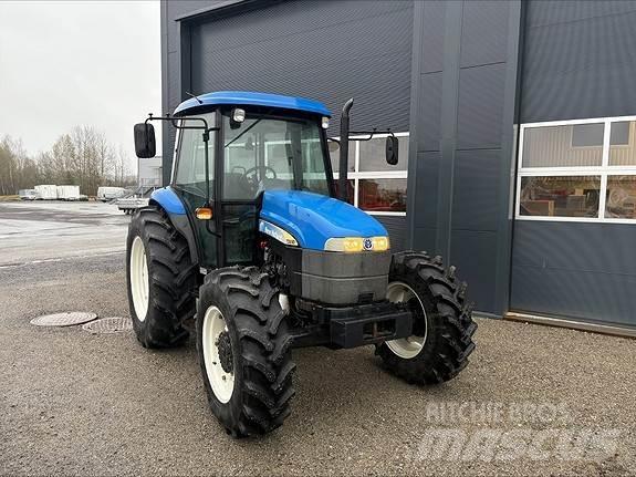 New Holland TD80 D الجرارات
