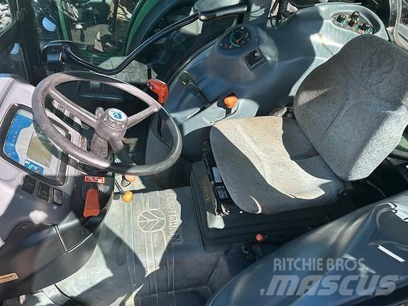 New Holland TN75FA الجرارات