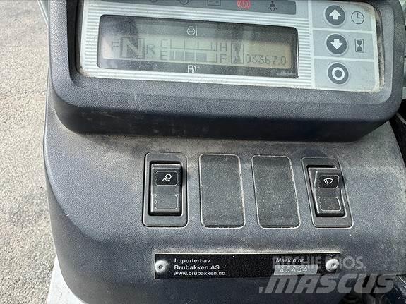 Nissan FD25 45434 شاحنات الديزل