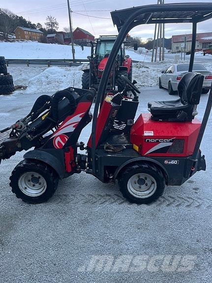  Nor Car a_60 الجرارات