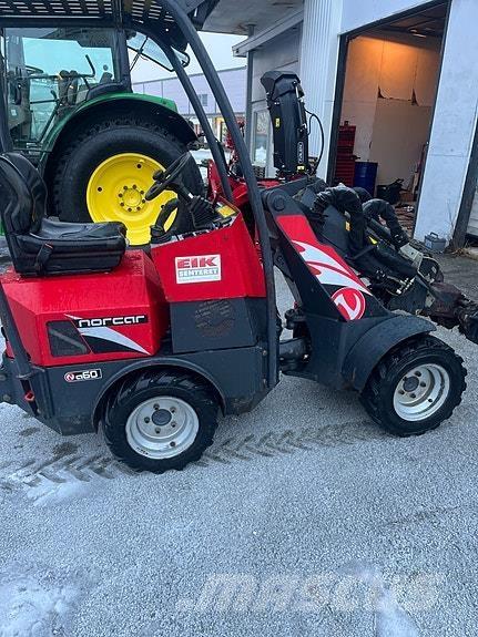  Nor Car a_60 الجرارات