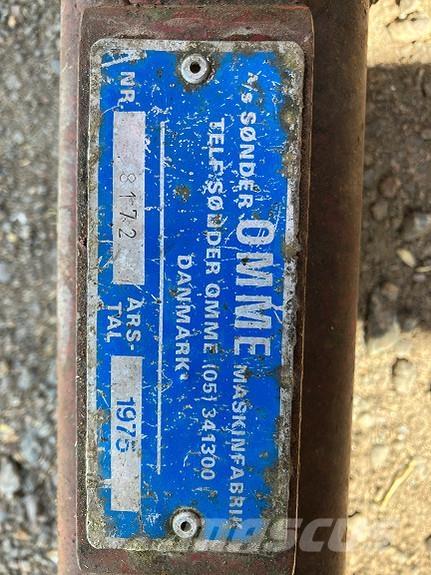 Omme 24 skåler زحافات ساحقة