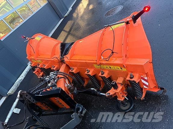 Pronar PUV3300 ماكينات زراعية - غير ذلك