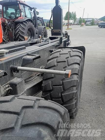 Pronar T285 مقطورات للأغراض العامة