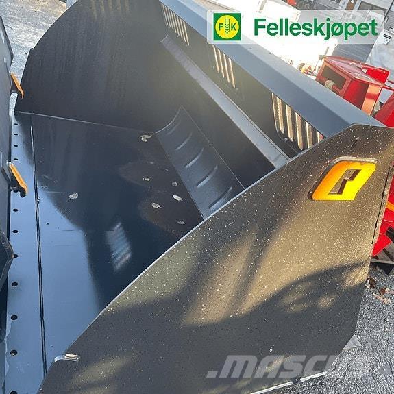 Quicke 240VL+ ماكينات الطرق والجليد الأخرى