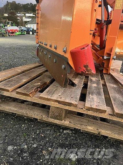 Rasco Vertus 3,0 ماكينات الطرق والجليد الأخرى