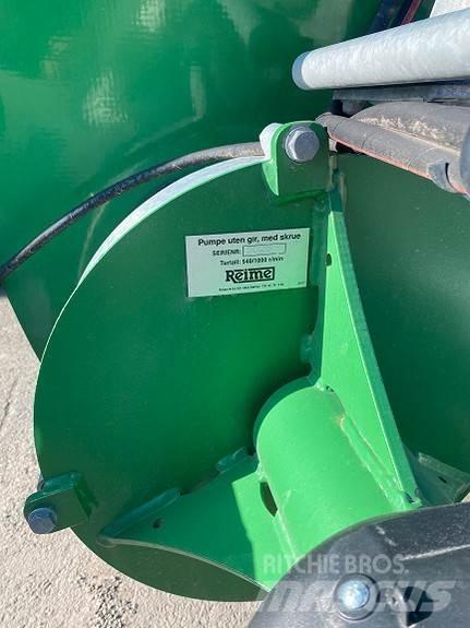  Reime 9000l معدات توزيع السماد العضوي