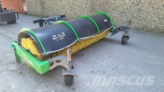 Sami HW-2700-SMS ماكينات الطرق والجليد الأخرى