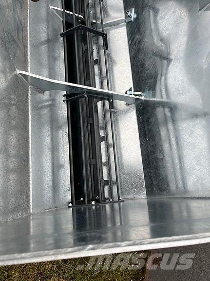 Sami SLH-2300 ماكينات الطرق والجليد الأخرى