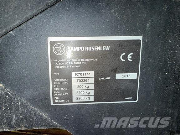 Sampo-Rosenlew C6 حصادات