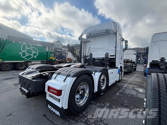 Scania  وحدات الجر