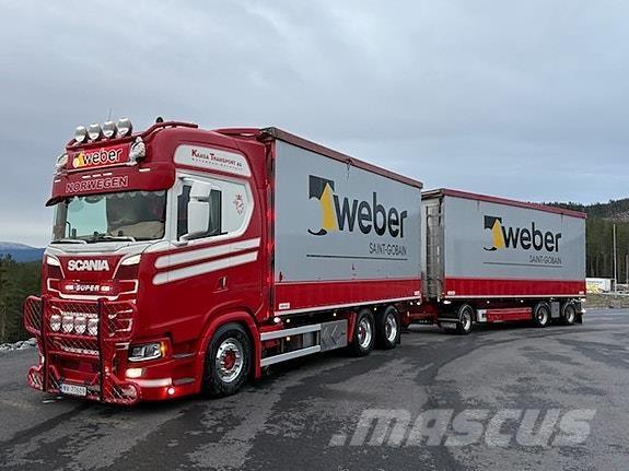 Scania 650 S شاحنات ذات هيكل صندوقي