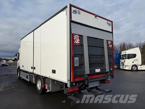 Scania P340 شاحنات ذات هيكل صندوقي