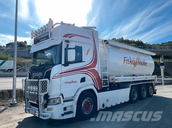 Scania R 650 8x4*4 شاحنات أخرى