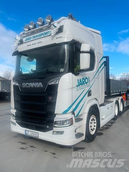 Scania R650 6X4 وحدات الجر