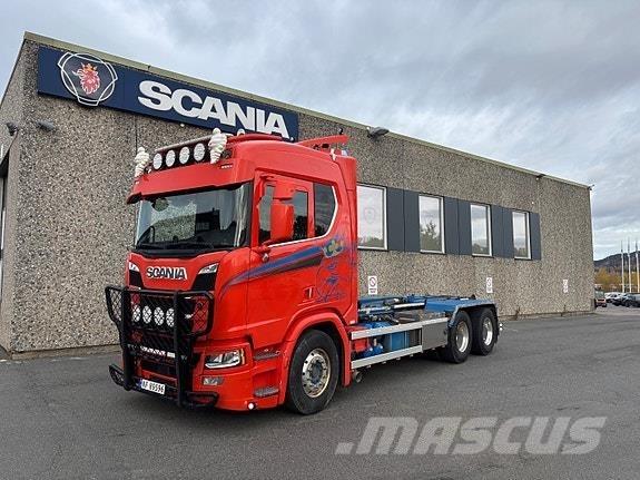 Scania R650B6x4NB شاحنات قابلة للفك