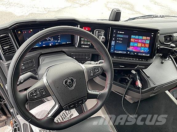 Scania R660A6X4NB وحدات الجر
