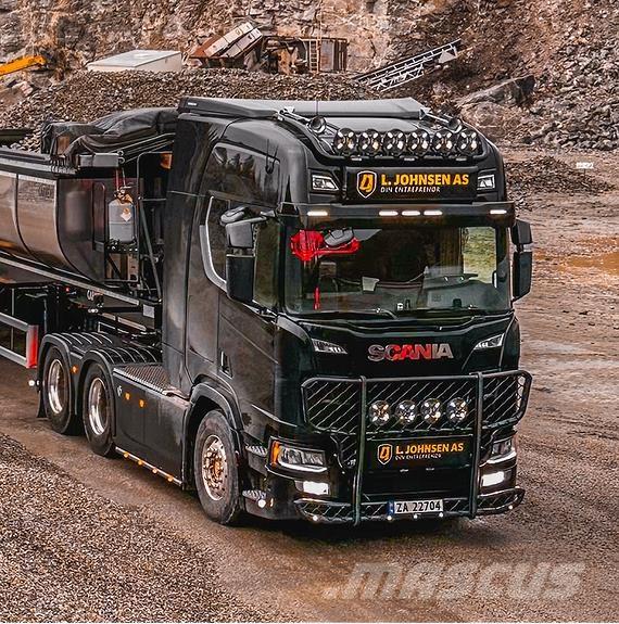 Scania R770 6X4 وحدات الجر