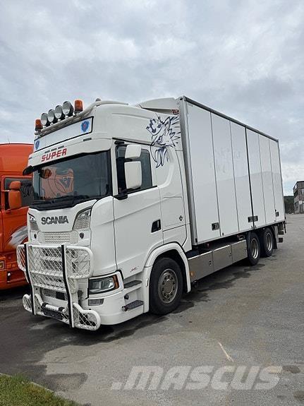 Scania S650B6X2NB شاحنات ذات هيكل صندوقي