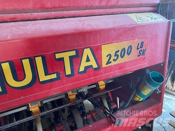 Simulta 2500 LB/SK معدات فرد المواد المعدنية