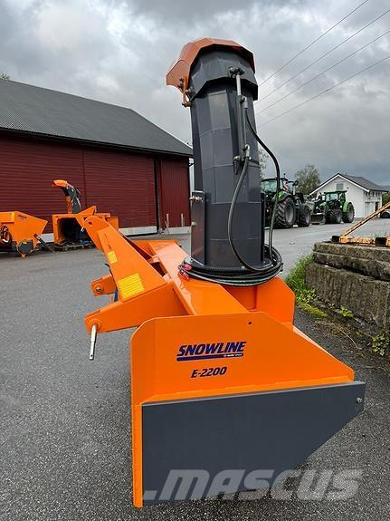 Snowline E-2200 قاذفات الجليد
