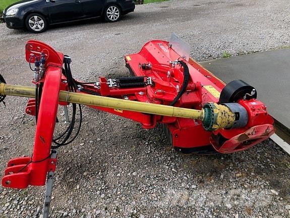 Tehnos MB 220 معدات أخرى لحصاد العلف